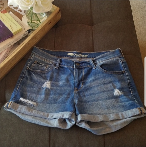 Old Navy Pants - Distressed Denim Boyfriend Jean Shorts Light Wash Cuffed LIKE NEW